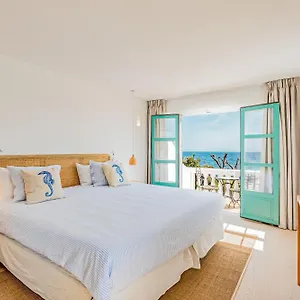 *** Bed and breakfast The Sea Club España
